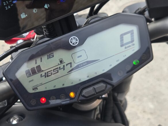 2016 Yamaha MT-07 (FZ-07), серебристый, 540000 рублей - вид 10