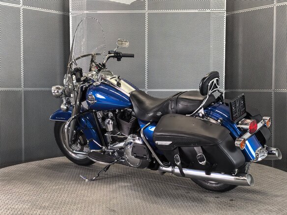 2008 Harley-Davidson Road King, синий, 977000 рублей - вид 5