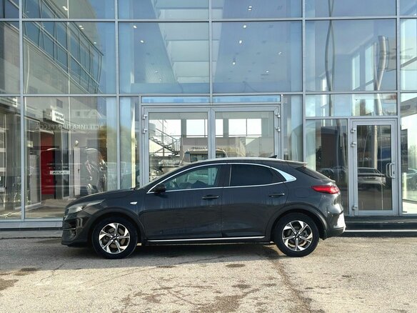 2021 Kia XCeed I, серый, 1630000 рублей - вид 7