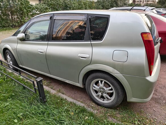 2000 Toyota Opa I, серебристый, 330000 рублей - вид 2