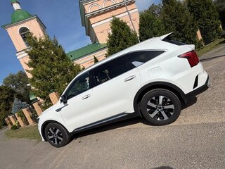 2021 Kia Sorento IV, белый, 3000000 рублей, вид 3