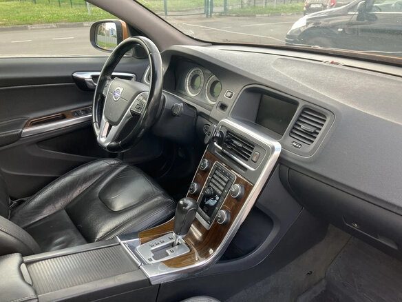 2010 Volvo S60 II, золотистый, 1160000 рублей - вид 10