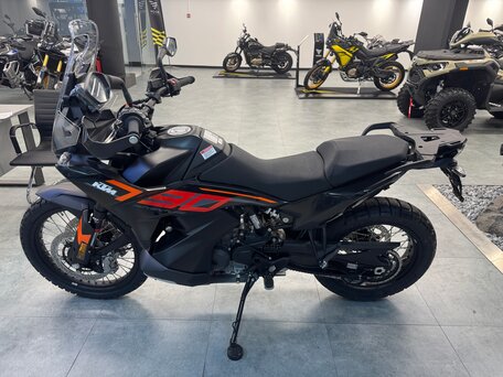 2023 KTM 790 Adventure, чёрный, 1100000 рублей, вид 2
