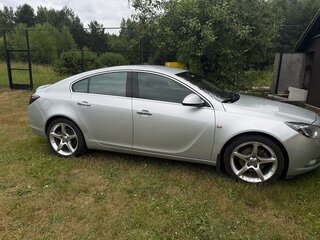 2011 Opel Insignia I, серебристый, 900000 рублей, вид 3