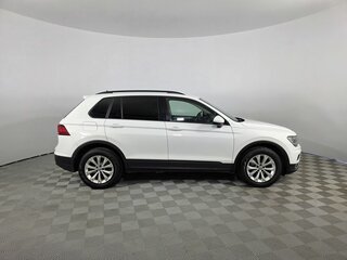 2019 Volkswagen Tiguan II, белый, 1800000 рублей, вид 4