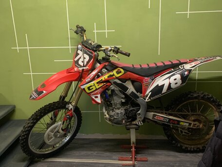 2012 Honda CRF 250R, красный, 299999 рублей, вид 1