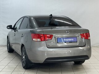 2009 Kia Cerato 5-speed II, серый, 709000 рублей, вид 5