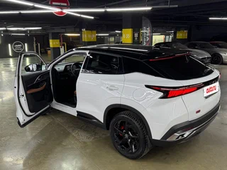 2023 Omoda C5 I, белый, 1850000 рублей, вид 3