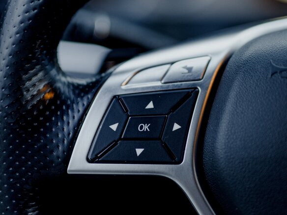 2012 Mercedes-Benz E-Класс 200 7G-Tronic IV (W212, S212, C207), белый, 1399000 рублей - вид 32