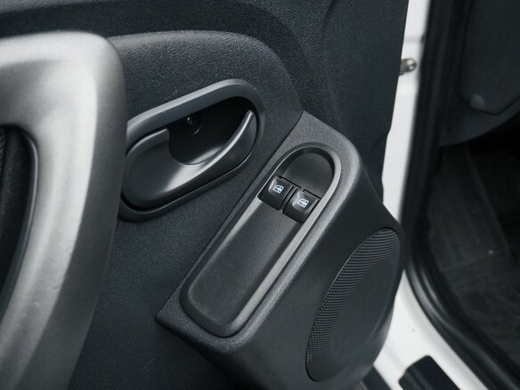 2017 Renault Duster I Рестайлинг, белый, 1329000 рублей - вид 10