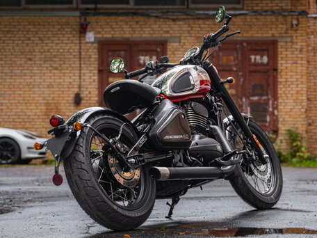 2024 Jawa 350 CL Bobber, красный, 604800 рублей, вид 5