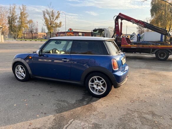 2008 Mini Hatch Cooper II (R56), синий, 950000 рублей - вид 3