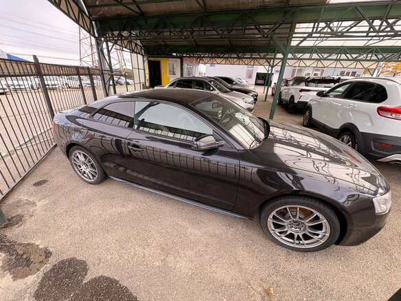 2012 Audi A5 I (8T) Рестайлинг, чёрный, 1500000 рублей - вид 1