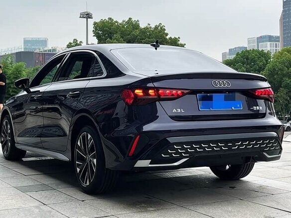 2026 Audi A3L 35 TFSI IV (8Y) Рестайлинг, фиолетовый, 1911872 рублей - вид 3