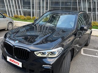 2021 BMW X5 40i IV (G05/G18), чёрный, 6550000 рублей, вид 2