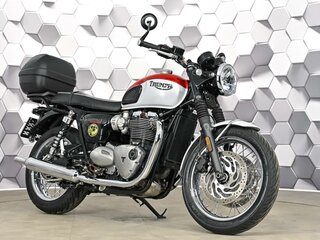2020 Triumph Bonneville T120, красный, 999000 рублей, вид 1