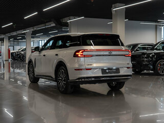 2026 Changan Qiyuan Q07 31.7 kWh, серый, 4250000 рублей, вид 4
