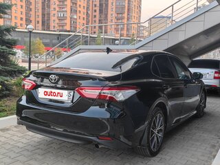 2021 Toyota Camry VIII (XV70), чёрный, 1800000 рублей, вид 4