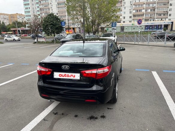 2014 Kia Rio III, чёрный, 770000 рублей - вид 3