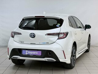 2019 Toyota Corolla Sport XII (E210), белый, 1800000 рублей, вид 4
