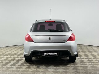 2012 Peugeot 308 I Рестайлинг, серебристый, 359900 рублей, вид 4