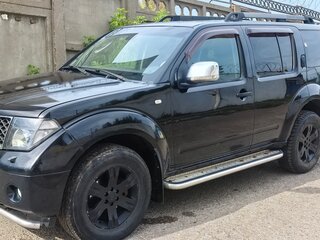 2006 Nissan Pathfinder III, чёрный, 900000 рублей, вид 1