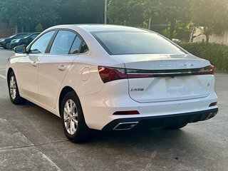2022 Roewe i5 I Рестайлинг, белый, 956000 рублей, вид 4