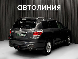 2011 Toyota Highlander II (XU40) Рестайлинг, серый, 2050000 рублей, вид 4