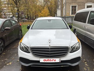 2019 Mercedes-Benz E-Класс 200 d V (W213, S213, C238), чёрный, 1530000 рублей, вид 2