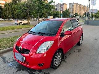 2008 Toyota Yaris Multimode II, красный, 600000 рублей, вид 3