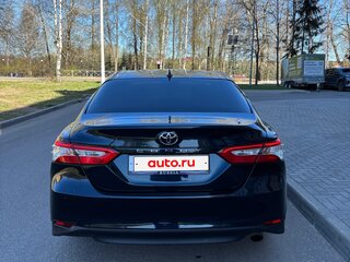 2018 Toyota Camry VIII (XV70), синий, 2100000 рублей, вид 5