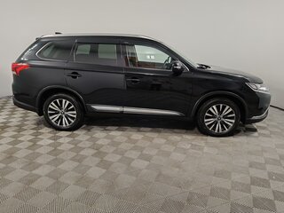 2020 Mitsubishi Outlander III Рестайлинг 3, чёрный, 1999000 рублей, вид 4