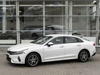 Kia K5 III