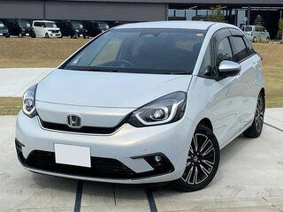 2022 Honda Fit IV Рестайлинг, серебристый, 1150000 рублей, вид 1