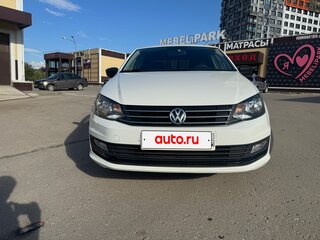 2018 Volkswagen Polo V Рестайлинг, белый, 930000 рублей, вид 2