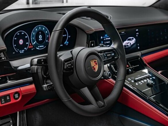 2025 Porsche Panamera 4 E-Hybrid III, серебристый, 22531000 рублей - вид 8