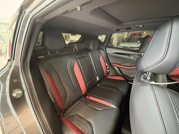 2026 Geely Coolray I Рестайлинг 2, серый, 2964990 рублей - вид 10