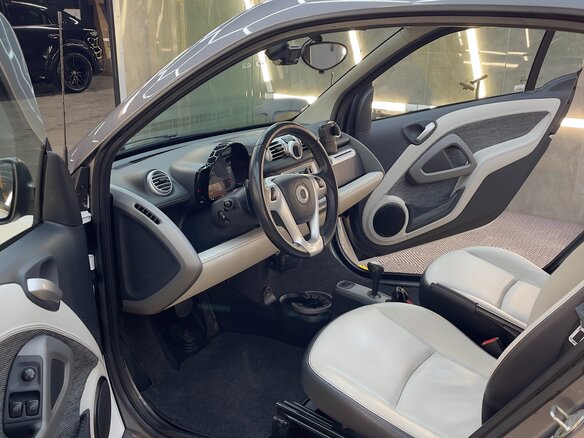 2014 Smart Fortwo II, белый, 850000 рублей - вид 16