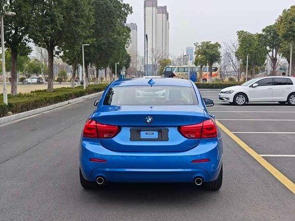 2020 BMW 1 серии 120i III (F52) Рестайлинг, синий, 1470777 рублей - вид 5