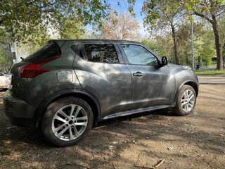 2011 Nissan Juke I, серый, 950000 рублей, вид 4