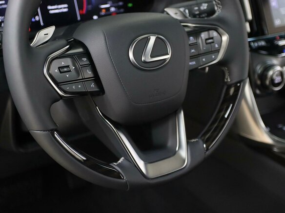 2026 Lexus LX 600 IV, чёрный, 19000000 рублей - вид 10