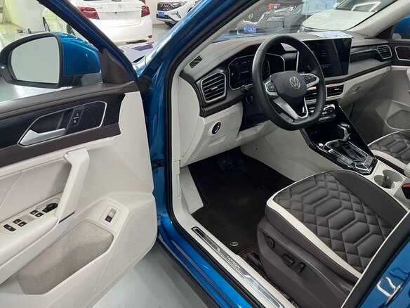 2022 Volkswagen Tayron I Рестайлинг, синий, 2650000 рублей - вид 26