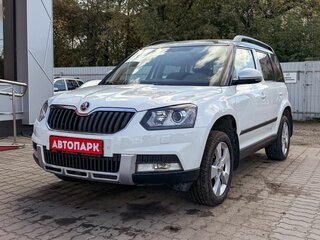 2015 Skoda Yeti I Рестайлинг, белый, 1385000 рублей, вид 4