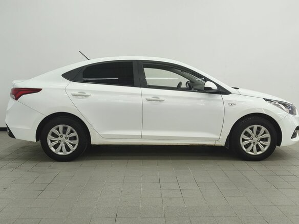 2019 Hyundai Solaris II, белый, 1189000 рублей - вид 5