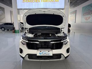 2026 Kia Seltos I Рестайлинг, белый, 2090090 рублей, вид 3