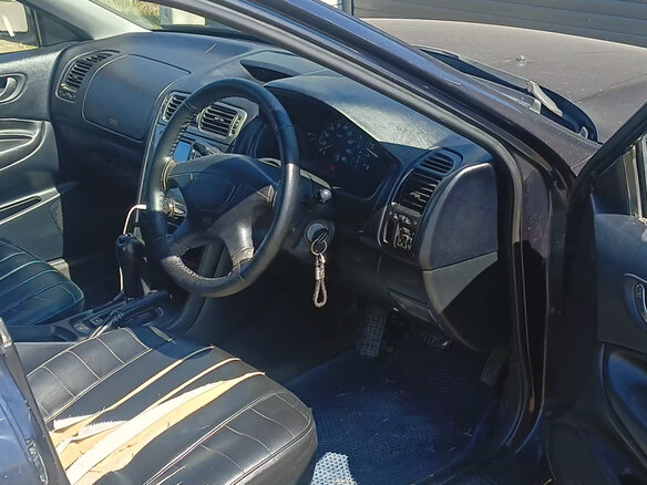 2000 Mitsubishi Legnum, чёрный, 350000 рублей - вид 10