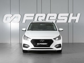 2017 Hyundai Solaris II, белый, 1450000 рублей, вид 3