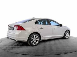 2017 Volvo S60 II Рестайлинг, белый, 1940000 рублей, вид 5
