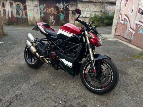 2009 Ducati Streetfighter, красный, 450000 рублей, вид 1