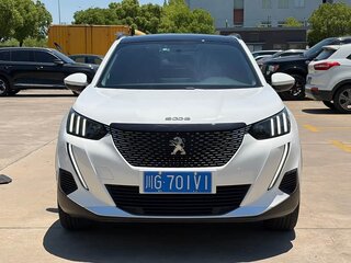 2022 Peugeot 2008 II, белый, 1300000 рублей, вид 2